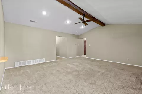 Living - 137 Nesmith Rd, Abilene, TX 79602 photo 3 of 4