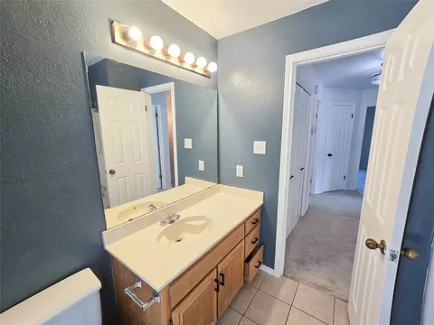 Bath - 34 Pebble Beach St, Abilene, TX 79606 photo 5 of 6