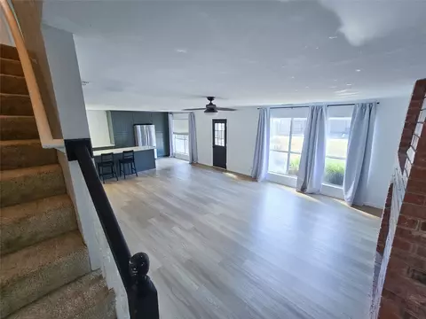 Living - 34 Pebble Beach St, Abilene, TX 79606 photo 2 of 3