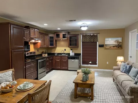 163 Airport Loop, Springhill, LA 71075 photo 5