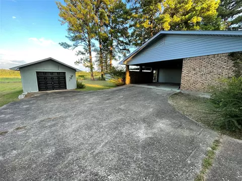 163 Airport Loop, Springhill, LA 71075 photo 10