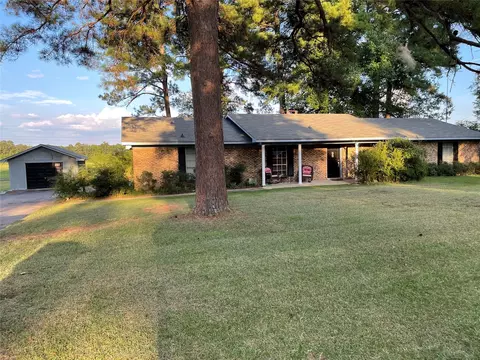 163 Airport Loop, Springhill, LA 71075 photo 2