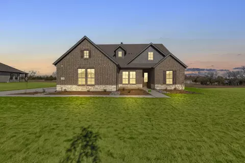 370 Brown Rd, Leonard, TX 75452