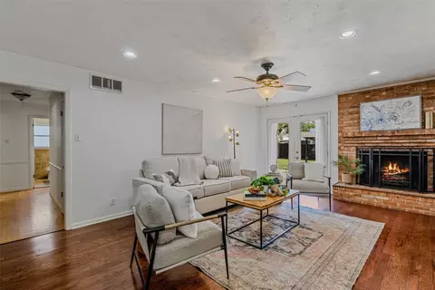 424 E Spring Valley Rd, Richardson, TX 75081 photo 14