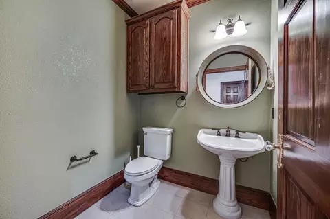 800 Locust Dr, Oak Leaf, TX 75154 photo 31
