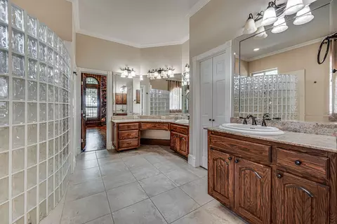 800 Locust Dr, Oak Leaf, TX 75154 photo 20