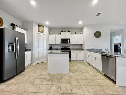 705 Peighton Dr, Cleburne, TX 76033 photo 12