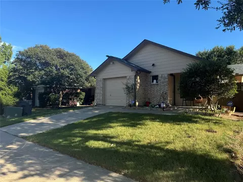 9644 Stonewood Dr, Dallas, TX 75227