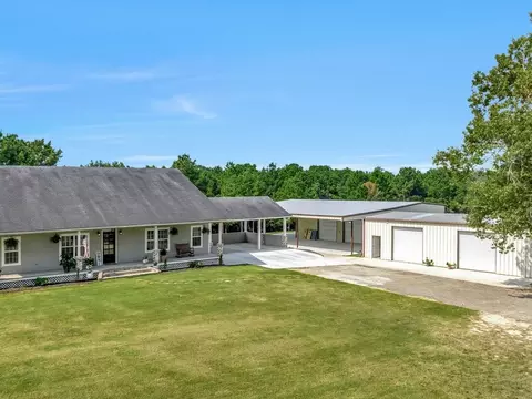 1740 Carrell Rd, Lufkin, TX 75901