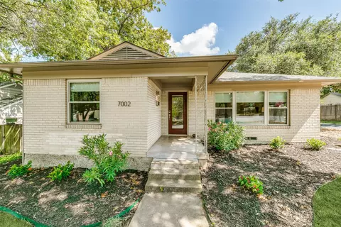 7002 Lindsley Ave, Dallas, TX 75223