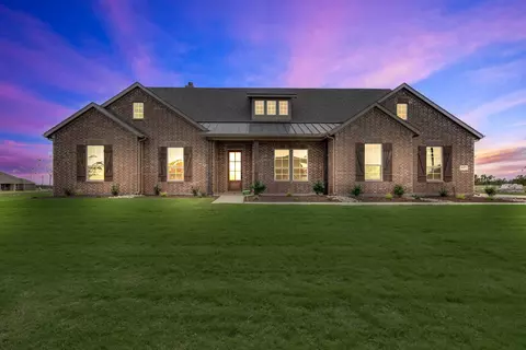445 Brown Rd, Leonard, TX 75452
