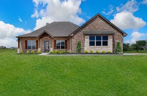 8505 Stallion Dr, Godley, TX 76044