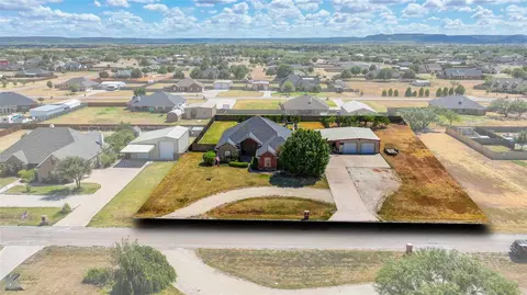 233 Iron Eagle Rd, Abilene, TX 79602 photo 4