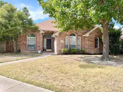 1705 Post Oak Dr, Rowlett, TX 75089