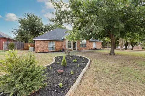 105 Bonita Dr, Granbury, TX 76049