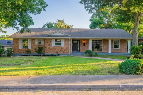 916 Glen Stone Ln, Dallas, TX 75232