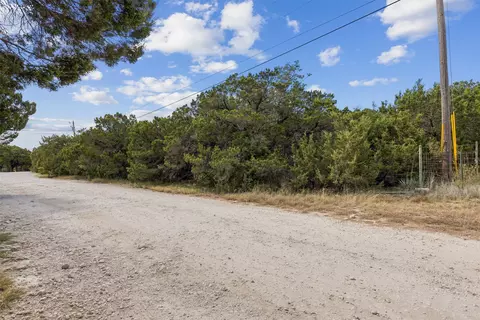 1000 Cedar Break Ct, Cleburne, TX 76033 photo 3