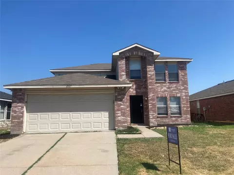 2317 Red Oak Dr, Little Elm, TX 75068