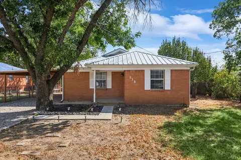 Exterior - 218 E Lloyd St, Krum, TX 76249 photo 2 of 5
