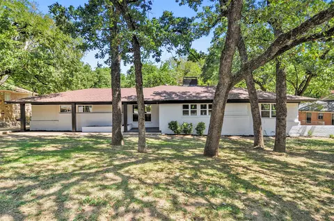 1729 Yolanda Dr, Fort Worth, TX 76112