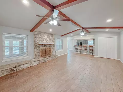 1409 Bowie Cir, Corsicana, TX 75110