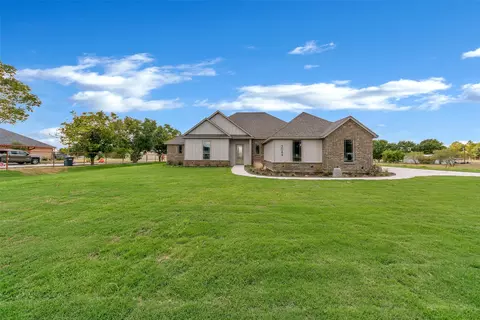 3043 Sunrise Trl, Weatherford, TX 76088