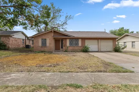 719 Terryland Dr, Richardson, TX 75080