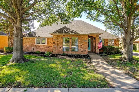 6700 Potomac Pkwy, Arlington, TX 76017