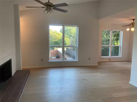 6646 E Lovers Ln #F606, Dallas, TX 75214