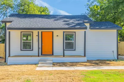 107 Jim St, Waxahachie, TX 75165