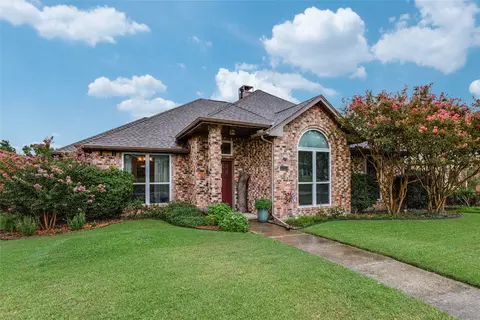 4214 Red Spruce Ln, Carrollton, TX 75010