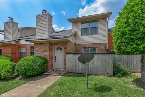 3636 Greenacres Place Dr #18, Bossier City, LA 71111