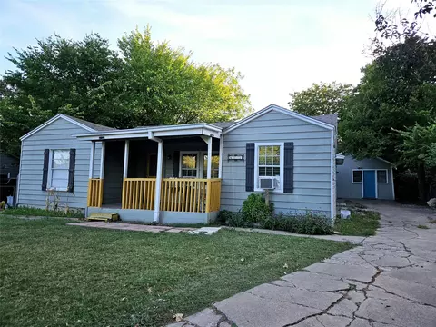 4912 Vinetta Dr, Fort Worth, TX 76119