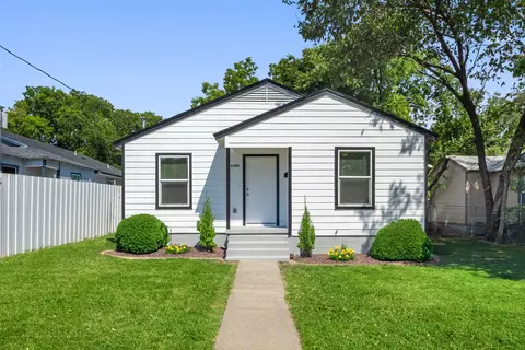 2149 Lea Crest Dr, Dallas, TX 75216