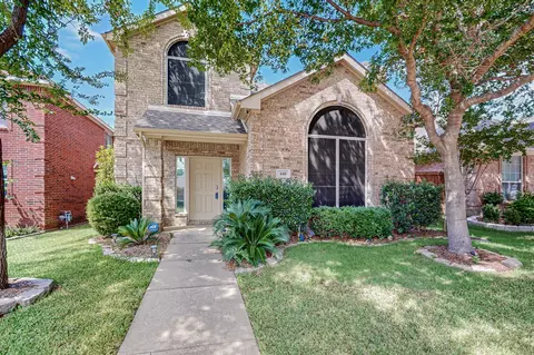 640 Gentry Ln, Flower Mound, TX 75028