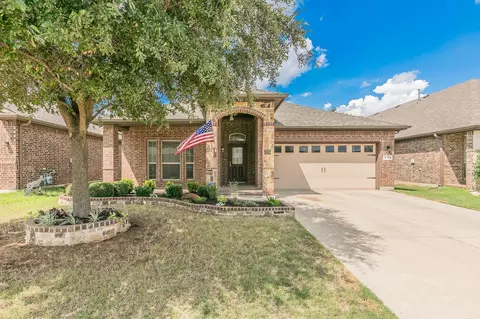 5115 Prestwick Dr, Arlington, TX 76001