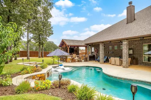 4125 Timber Vista Dr, Burleson, TX 76028
