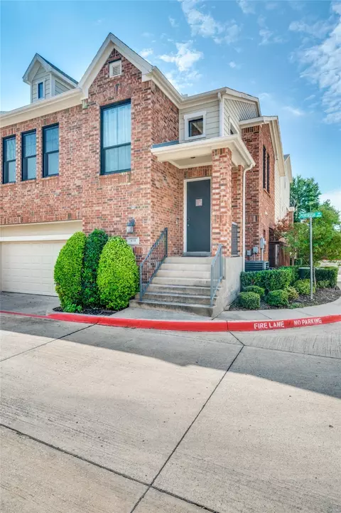 6115 Portrush Dr, Fort Worth, TX 76116
