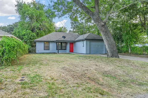 4306 Wheeler St, Fort Worth, TX 76117