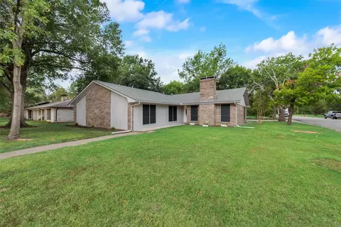 502 Deer Dr, Greenville, TX 75402