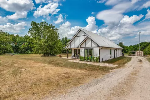 2332 County Road 1076, Celeste, TX 75423 photo 2