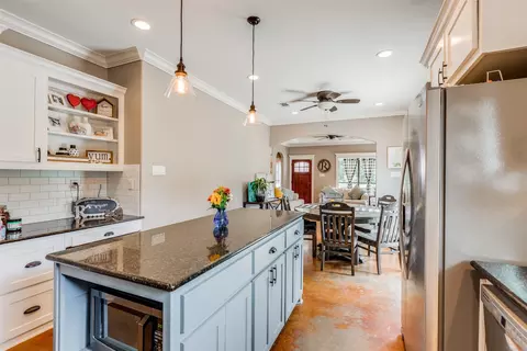 2332 County Road 1076, Celeste, TX 75423 photo 12