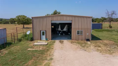 459 Johnson Rd, Elm Mott, TX 76640