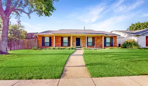 5001 Stanley Dr, The Colony, TX 75056
