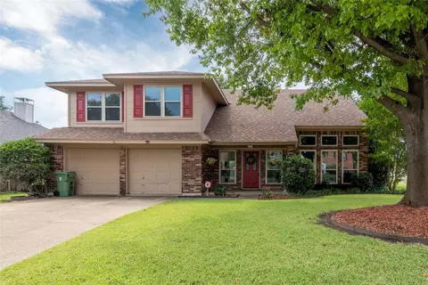 307 Baldwin St, Grand Prairie, TX 75052