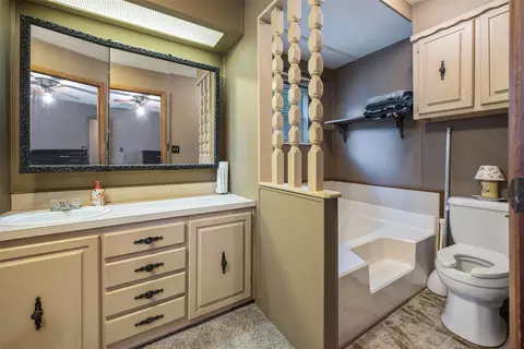 305 Kingsway, Tool, TX 75143 photo 9