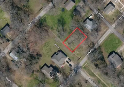 700 Scott St, Terrell, TX 75160 photo 5