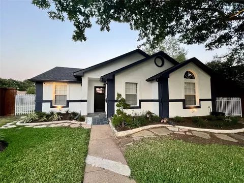 3914 Cochise Dr, Balch Springs, TX 75180