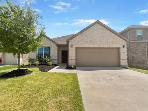 712 Adelyn St, Anna, TX 75409