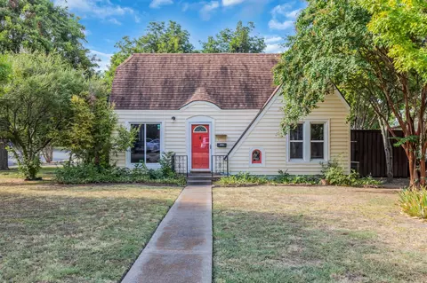1200 W Avenue E, Garland, TX 75040